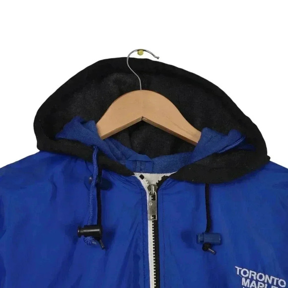 Vintage Toronto Maple Leafs Jacket Blue Hooded Insulated Size Medium - Picture 6 of 14